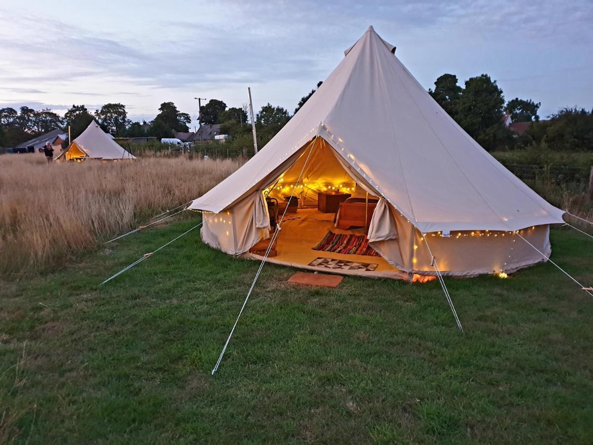 6M Xl Bell Tent With Log Burner Near Whitby Villa Liverton Exterior photo