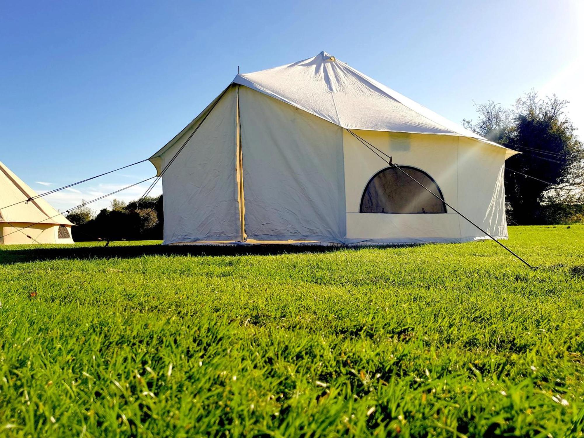 6M Xl Bell Tent With Log Burner Near Whitby Villa Liverton Exterior photo